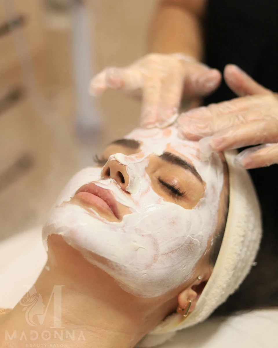 facial-mask-application-spa-treatment-mississauga Facial services mississauga ca